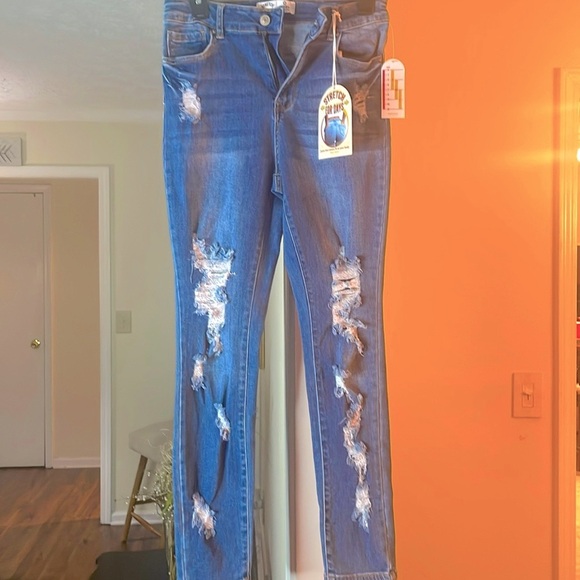 3 Pairs of Wax Jean Collection Jeans NWT - Picture 2 of 15